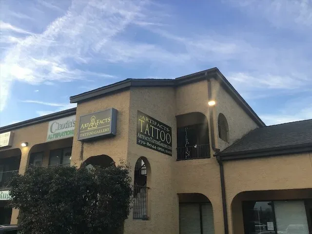 Art-I-Facts Tattoo Gallery — Tattoo and piercing shop in Huntsville